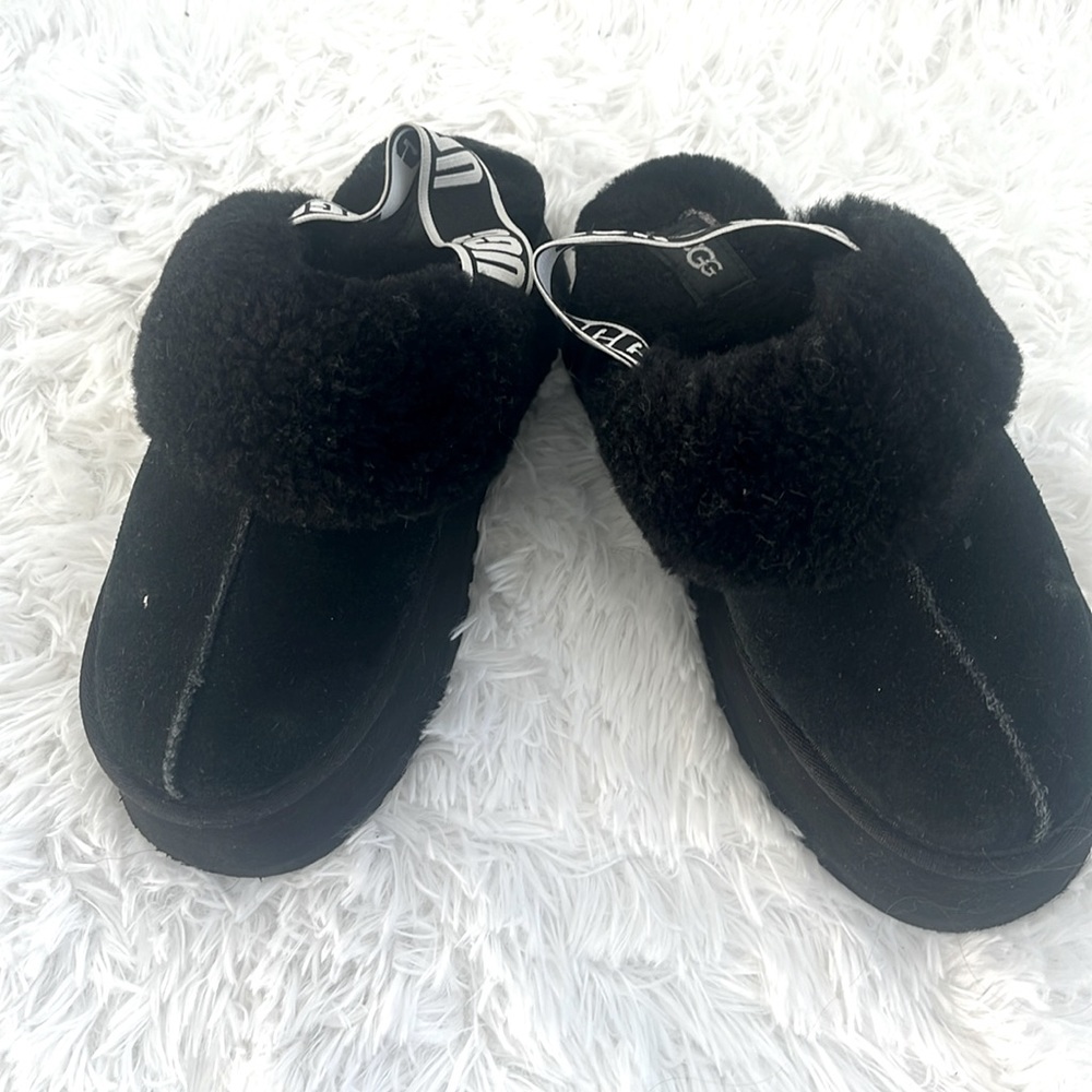 Black platform UGG slippers